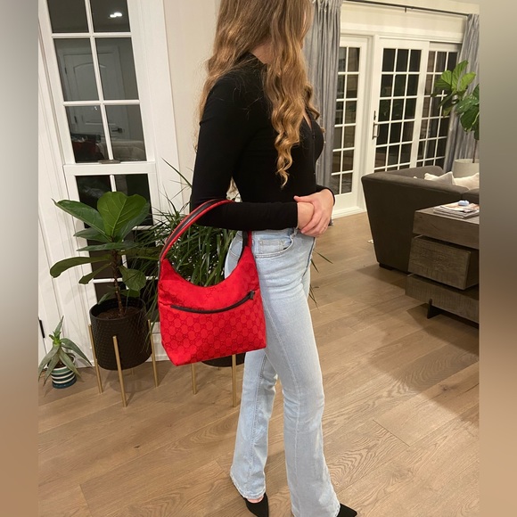 Authentic GUCCI shoulder bag 🔥HOT🔥 - Picture 4 of 15